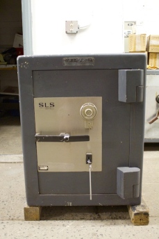 2316 SLS Bankers Treasury TRTL30X6 Equivalent High Security Safe